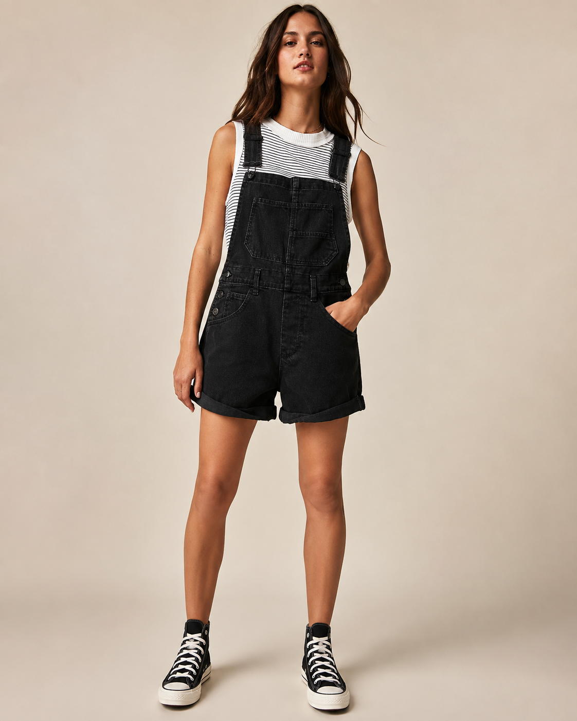 Denim Muse Short – אוברול ג׳ינס קצר לנשים לקיץ