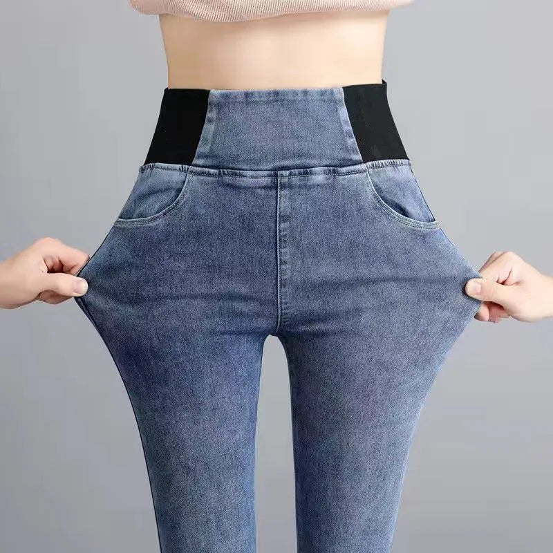 ג'ינס גבוה לנשים עם בד גמיש ונוח