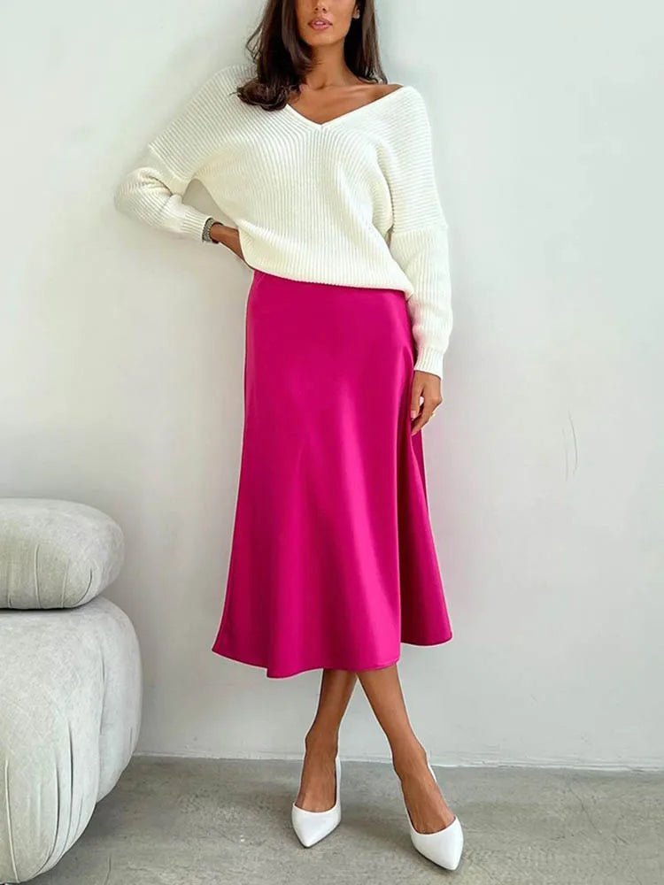 חצאית מידי אלגנטית לנשים במראה סאטן